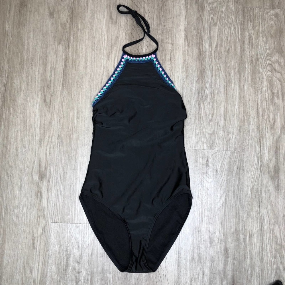Seekers Australia Women's Black Crochet Trim High Neck One Piece Swimsuit sz 6